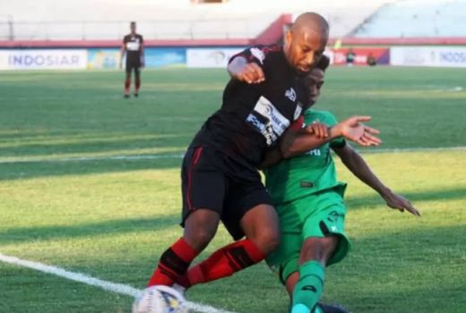 Persipura Dihajar Bhayangkara FC, Jacksen: Itulah Permainan - GenPI.co