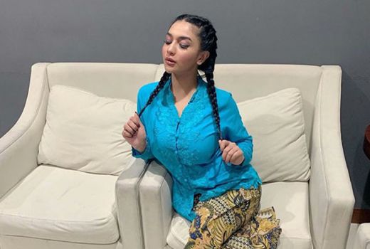 Berita Top 5: Harga Emas Turun, Pose Aduhai DJ Seksi Siva Aprilia - GenPI.co