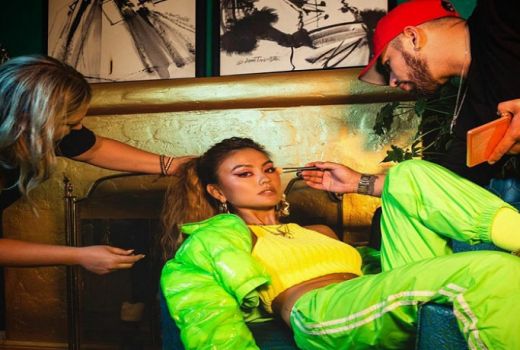 Hikmahanto Minta Imigrasi Periksa Status Kewarganegaraan Agnez Mo - GenPI.co