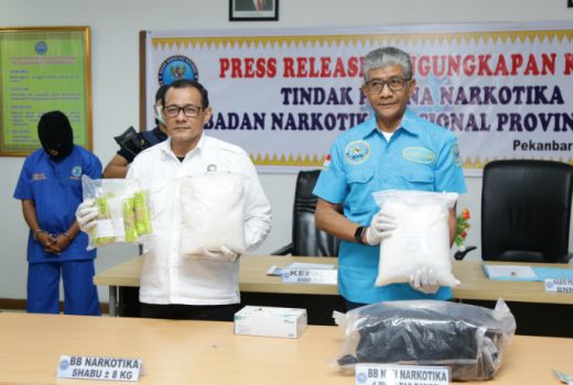 BNNP Riau Gagalkan Penyelundupan 8 Kilogram Sabu dari Malaysia - GenPI.co