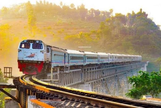 PT KAI Gratiskan Tiket Kereta di Hari Kemerdekaan 17 Agustus 2019 - GenPI.co