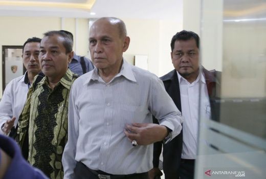 Polisi Serahkan Tersangka Kivlan Zein ke Kejaksaan - GenPI.co