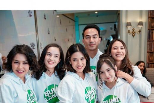 Selain Gundala, ini 7 Superhero BCU Beserta Pemerannya - GenPI.co