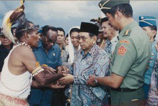 Cerita Tetua Adat Papua yang Berdialog dengan Arwah Gus Dur - GenPI.co