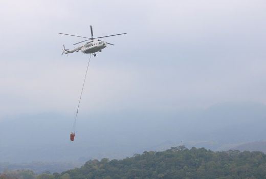 Sudah 6 Hari, Puncak Gunung Ciremai Masih Terbakar - GenPI.co