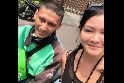 Kebaikan Melanie Subono 23 Tahun Lalu, Diingat Driver Ojol Ini - GenPI.co