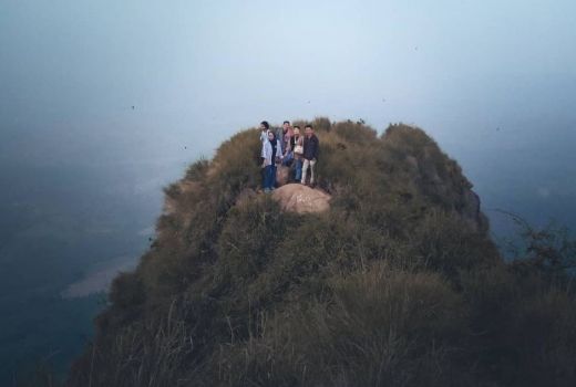 Gunung Batu Bogor, Penuh Pesona Meski Belum Tersohor - GenPI.co