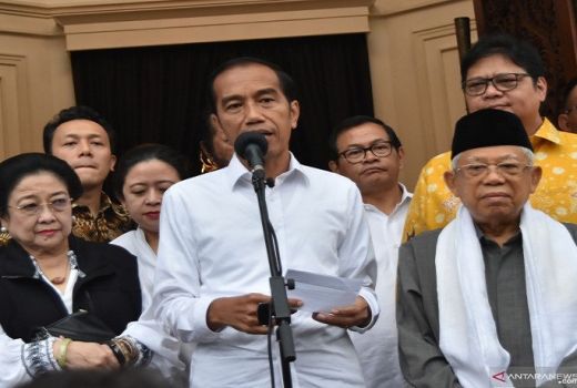 Diam-diam, Jokowi Bahas Kasus Jiwasraya Bersama Ketum Parpol - GenPI.co