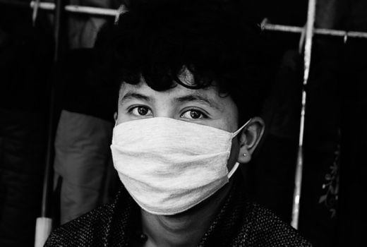 Bahaya Virus Corona, Segera Pakai Masker Steril - GenPI.co