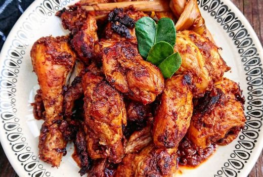 Resep Ayam Cincane, Menu Berbuka Puasa Lezat Khas Samarinda - GenPI.co