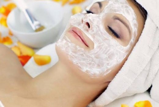 Masker Daun Kelor Bikin Kulit Awet Muda, Mitos atau Fakta? - GenPI.co