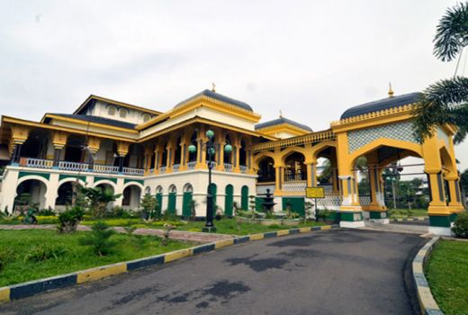 Istana Maimun, Destinasi Saat Ramadan Andai Tidak Ada Corona - GenPI.co