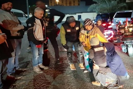 Ayah dan Anak Naik Motor Selama 8 Bulan, Jambi-Makkah - GenPI.co