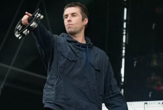 Makin Panas, Liam Gallagher Ejek Lagu Noel Membosankan - GenPI.co