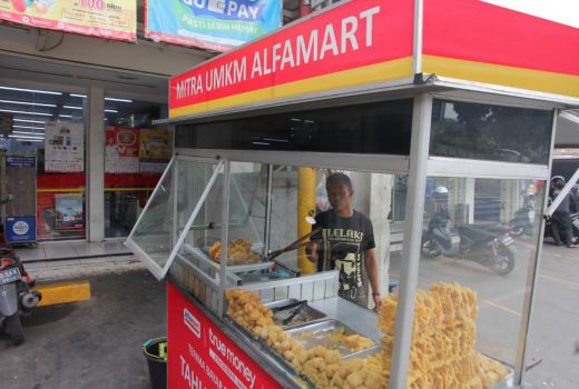 Dampak Corona, Alfamart Gratiskan Biaya Sewa Tenant untuk UMKM - GenPI.co