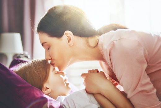 Lindungi si Kecil dari Corona! Simak Saran Dokter ini, Bunda - GenPI.co