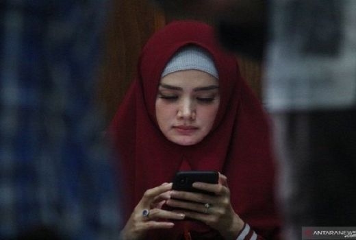 Wow, Mulan Jameela Masuk Top 10 News Maker DPR - GenPI.co