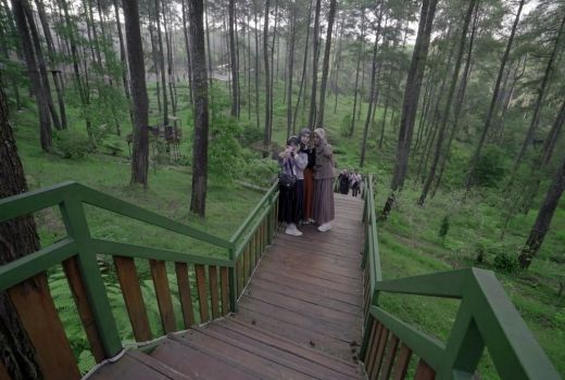 5 Wisata Alam di Bandung Favorit Wisatawan Domestik     - GenPI.co