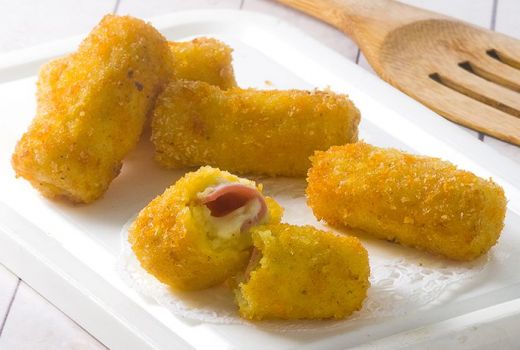 Diam di Rumah Karena Corona? Bikin Kroket Nikmat ini Aja - GenPI.co
