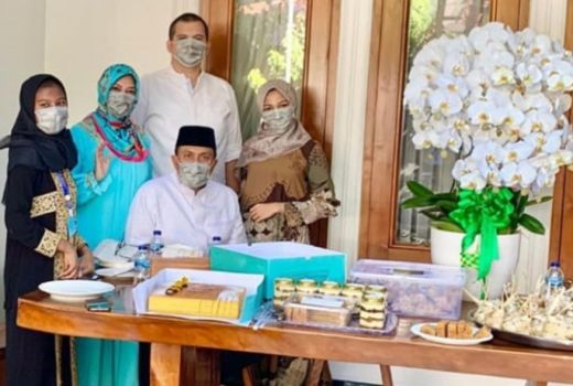 Berita Top 5: Lebaran Bella Saphira Hingga Prediksi Zodiak Gemini - GenPI.co