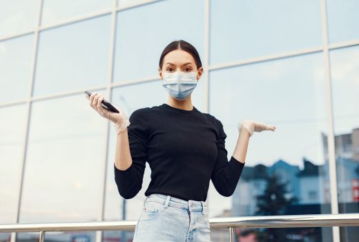 Dokter Cantik ini Bilang, Pakai Masker itu…. - GenPI.co