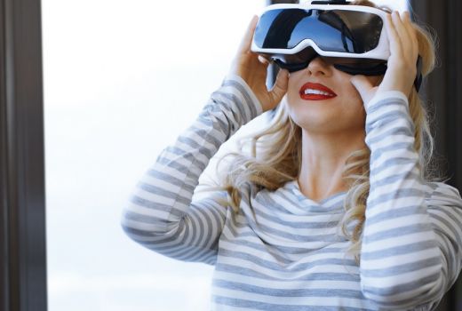 Nonton VR Jelang Melahirkan Bikin Sakit Kontraksi Berkurang Loh! - GenPI.co