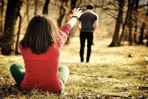 Depresi Karena Putus Cinta? Sembuhkan dengan Meditasi - GenPI.co