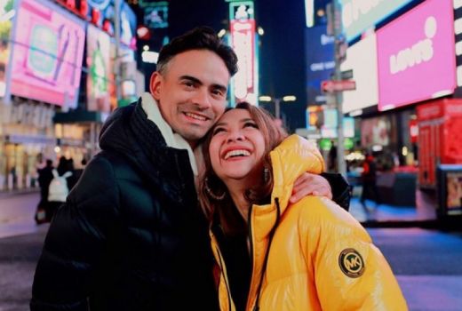 Ashraf Sinclair Meninggal, Begini Doa Ariel Noah untuk BCL - GenPI.co