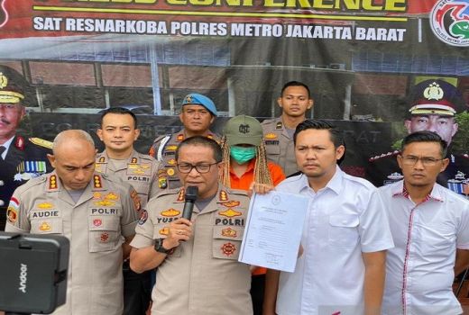 Polisi Dibuat Repot dengan Status Jenis Kelamin Lucinta Luna - GenPI.co
