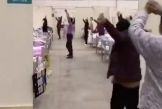 Atasi Depresi Terjangkiti Virus Corona, Pasien Wuhan Pilih Joget - GenPI.co