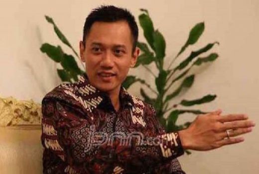 Pilpres 2024, AHY Kalah Saing dengan Prabowo dan Anies - GenPI.co