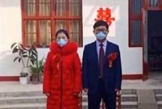 Kisah Mengharukan Dokter yang Tangani Virus Corona - GenPI.co