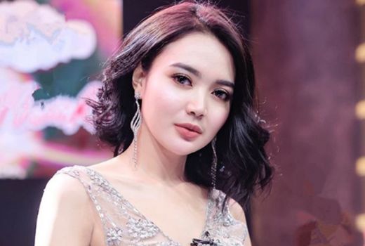 Wika Salim Cari Suami Lagi, Syaratnya Gampang - GenPI.co