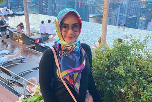 Cerai 4 Tahun, Eddies Adelia dan Mantan Suami Nikah Lagi - GenPI.co