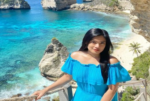 Titi Kamal Wariskan Hobi Traveling Pada Anak - GenPI.co