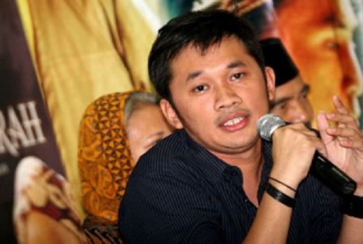 Hanung Bramantyo Pernah Bikin Film Pakai Handphone - GenPI.co