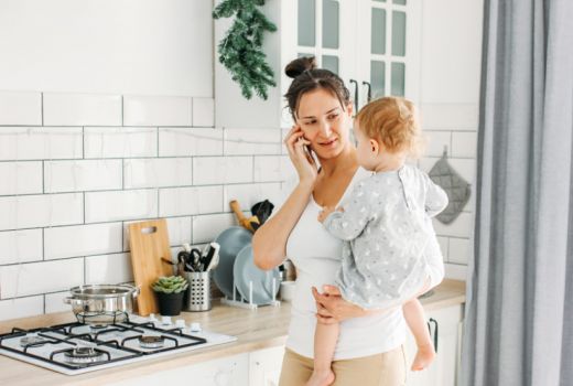 Inspirasi Nama Bayi Perempuan Awalan C dari Bahasa Yunani - GenPI.co