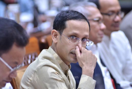 Mendikbud Nadiem Makarim: Saya Mohon Maaf - GenPI.co