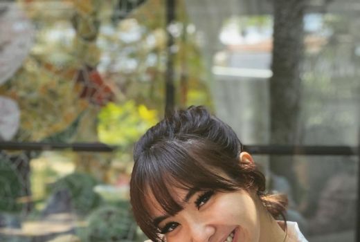 4 Artis yang Rajin Main TikTok saat #DiRumahAja - GenPI.co