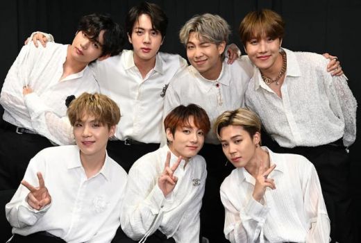 BTS Siapkan Kejutan Besar untuk Army - GenPI.co