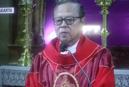Tanpa Umat, Misa Jumat Agung di Katedral Jakarta Tetap Bermakna - GenPI.co