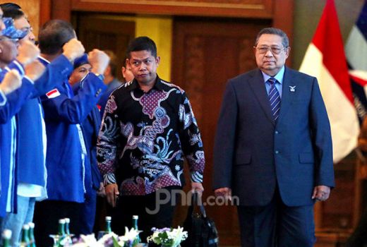 Telegram Rahasia Kapolri Bahaya, SBY Sangat Khawatir... - GenPI.co