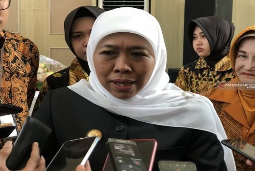 Khofifah Bentuk Tim Hunter Covid-19, Memburu PDP ke Desa-desa - GenPI.co