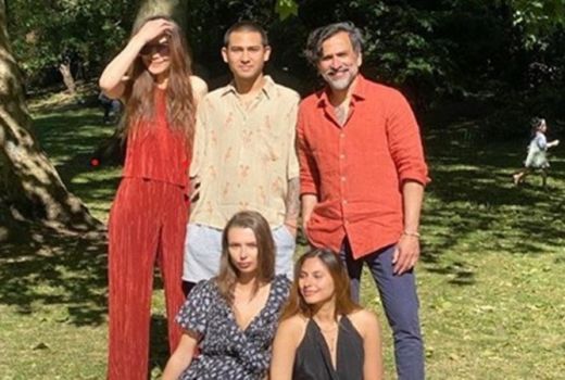 Penampilan Jeremy Thomas Terkini, Tetap Jadi Hot Daddy di London - GenPI.co