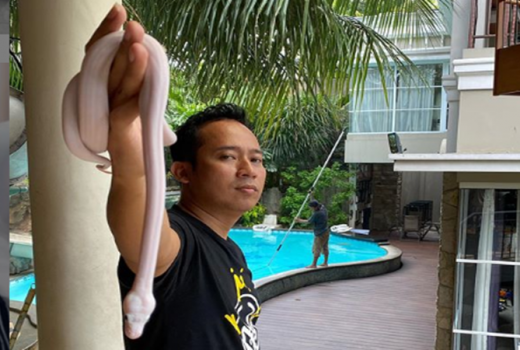 Rumah Mewah Denny Cagur Miliki Banyak Kejutan, Penasaran? - GenPI.co