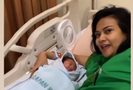 Vanessa Angel Lahirkan Anak Pertama, Nih Deretan Faktanya - GenPI.co