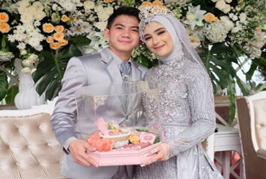 Rizki DA2 Nikahi Bidan Secantik Bidadari, Intip Deretan Potretnya - GenPI.co