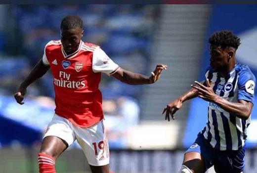Brighton & Hove Albion vs Arsenal 2-1: Rugi Dobel - GenPI.co