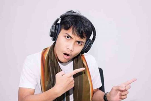 Novel Baswedan Bela Bintang Emon, Katanya… - GenPI.co