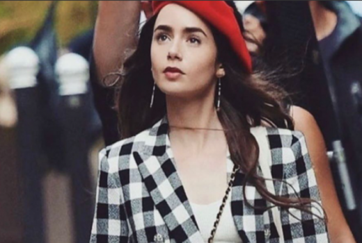 3 OOTD Ala Lily Collins di Emily in Paris Bisa Kamu Tiru - GenPI.co